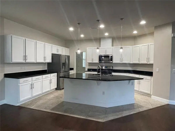 $3,000 | 14651 Bahama Swallow Boulevard, Winter Garden, FL 34787