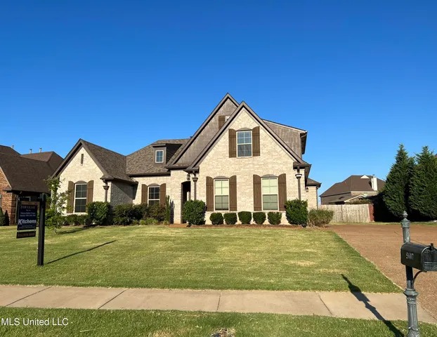 $2,600 | 5607 Pinetree Loop South, Southaven, MS 38672
