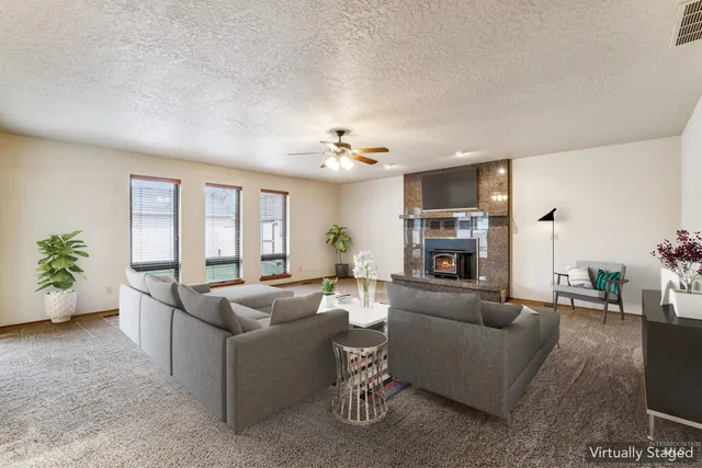 $465,000 | 2421 Airport Avenue, Caldwell, ID 83605