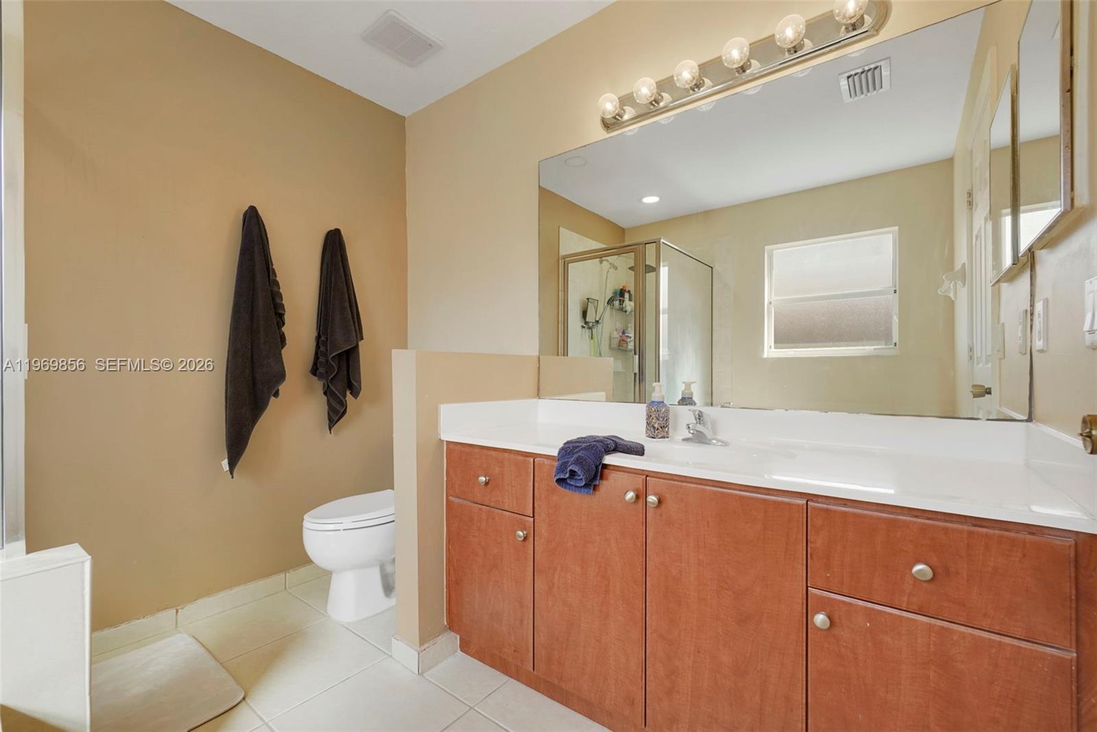 22168 Southwest 88th Path Cutler Bay, FL 33190 - Photo 13 of 27