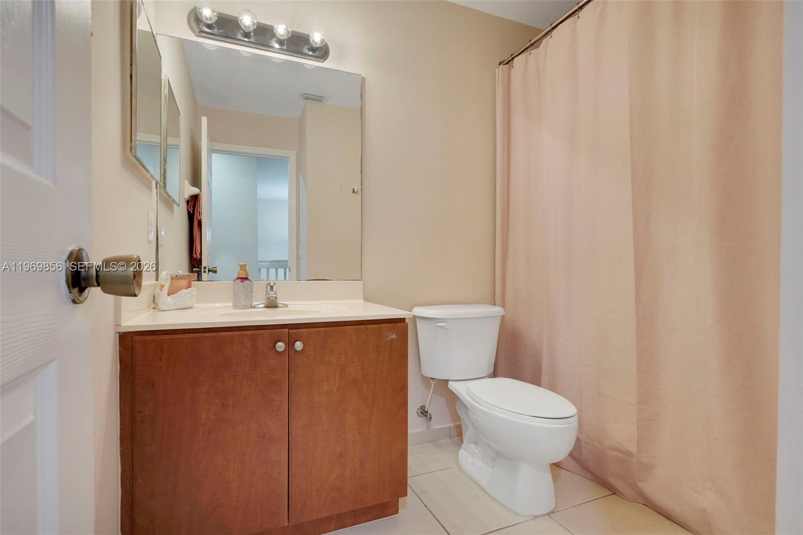 22168 Southwest 88th Path Cutler Bay, FL 33190 - Photo 14 of 27