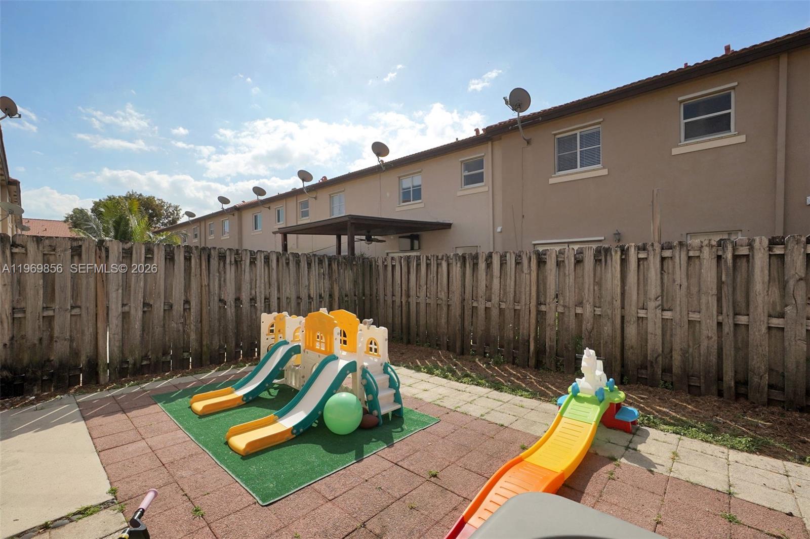 22168 Southwest 88th Path Cutler Bay, FL 33190 - Photo 20 of 27