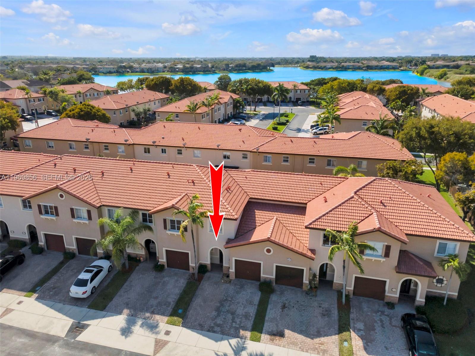 22168 Southwest 88th Path Cutler Bay, FL 33190 - Photo 2 of 27