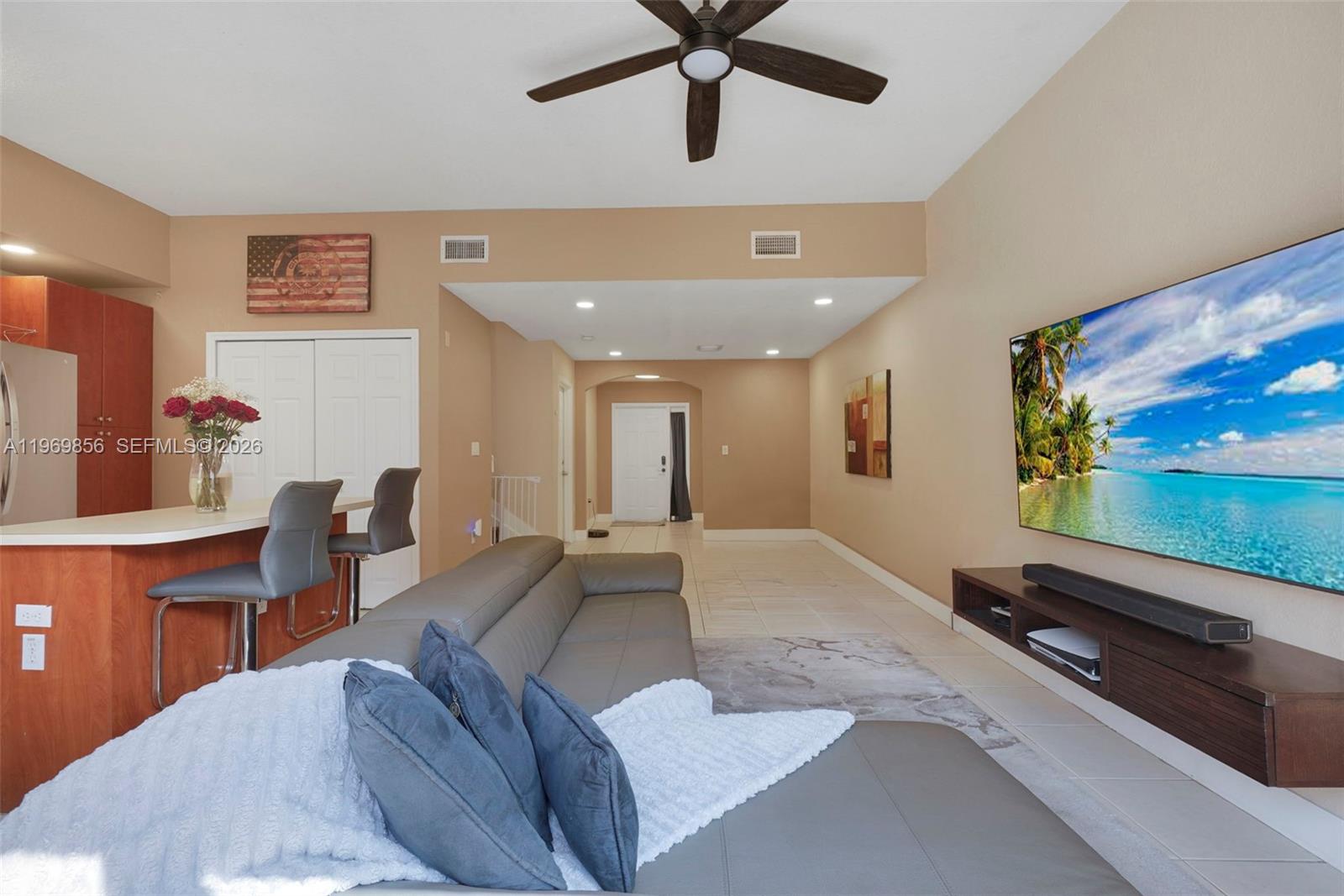 22168 Southwest 88th Path Cutler Bay, FL 33190 - Photo 7 of 27