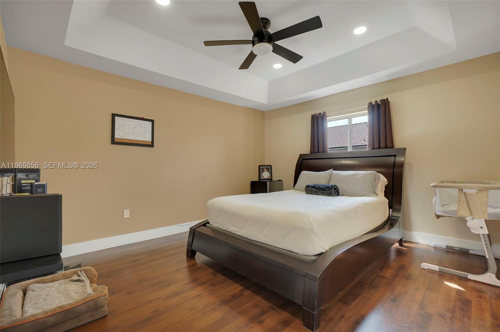 22168 Southwest 88th Path Cutler Bay, FL 33190 - Photo 9 of 27 Primary