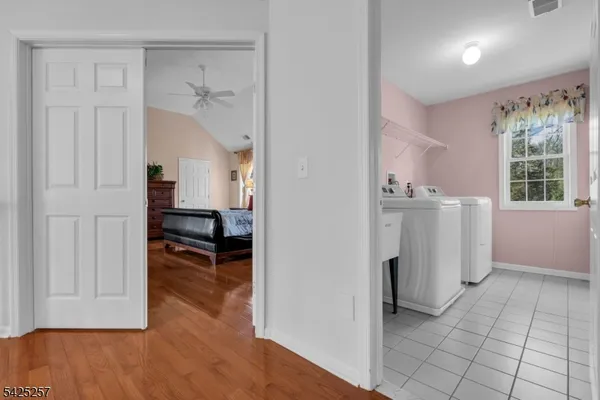 $1,160,000 | 5 Emmons Court, Bridgewater, NJ 08807