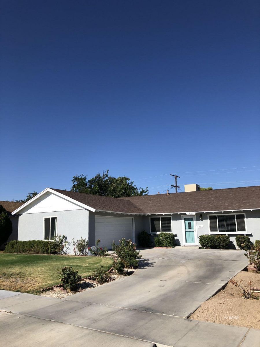 313 South Silver Ridge Street Ridgecrest, CA 93555 - Photo 1 of 1