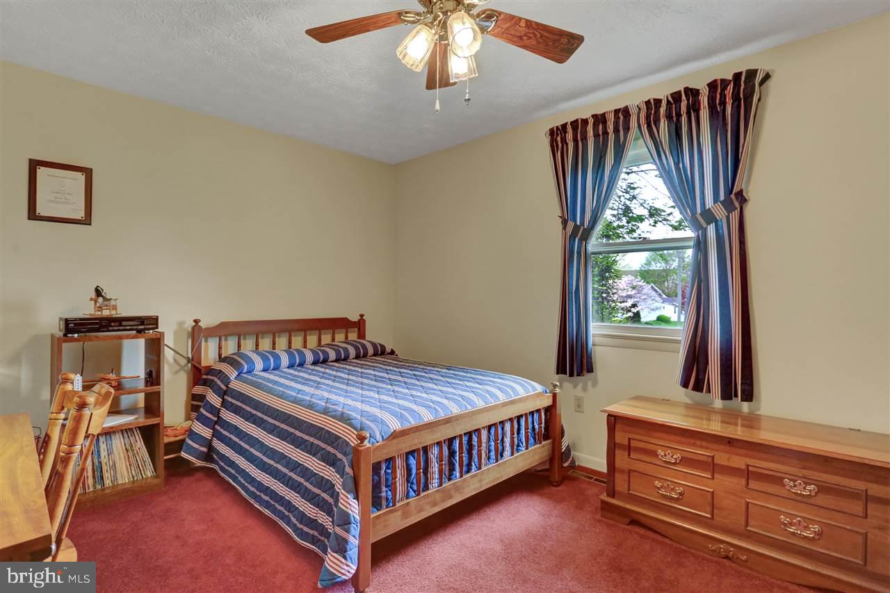349 Sarhelm Road Harrisburg, PA 17112 - Photo 14 of 25 Gallery Image 14