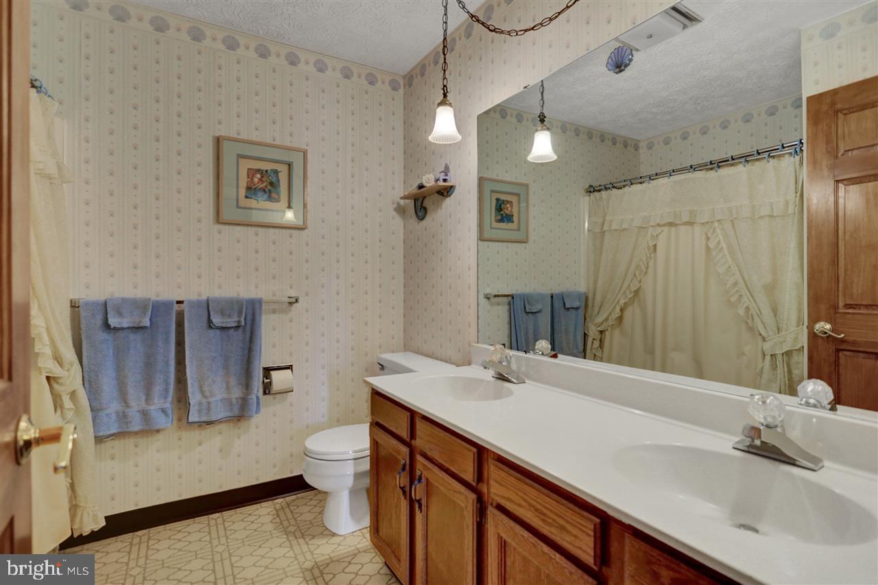 349 Sarhelm Road Harrisburg, PA 17112 - Photo 15 of 25 Gallery Image 15