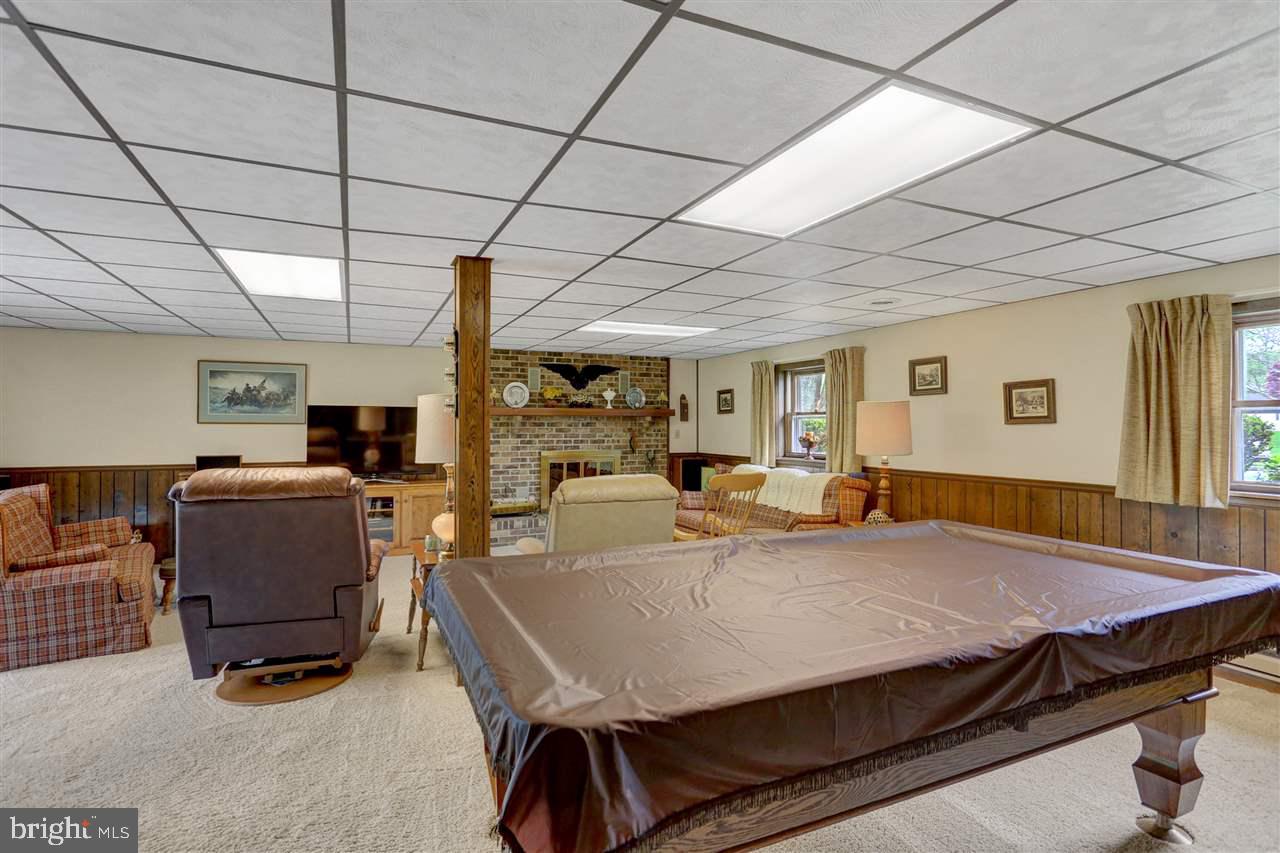 349 Sarhelm Road Harrisburg, PA 17112 - Photo 17 of 25 Gallery Image 17