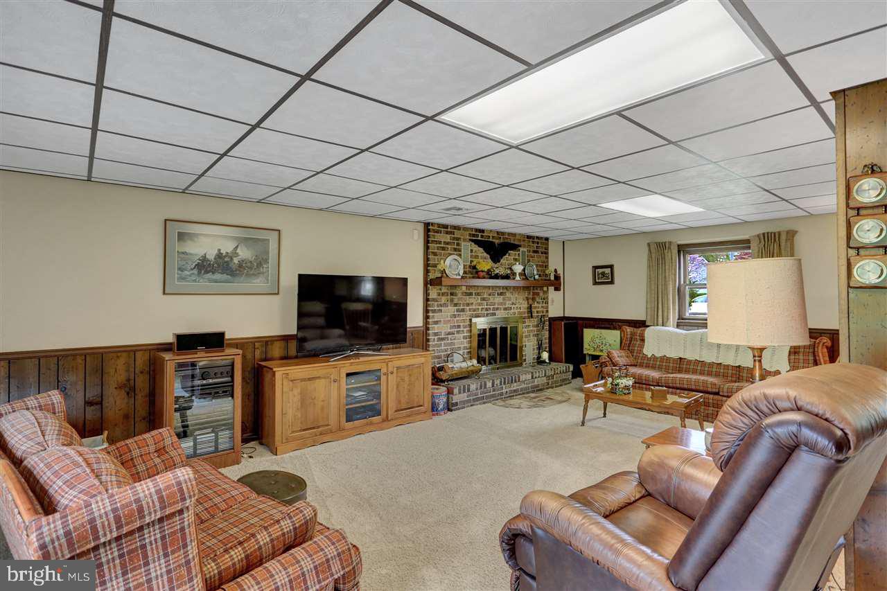 349 Sarhelm Road Harrisburg, PA 17112 - Photo 18 of 25 Gallery Image 18