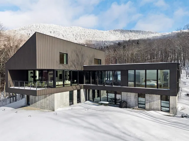 $3,400,000 | 811 Bear Creek Lane, Waterbury, VT 05676