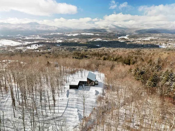 $3,400,000 | 811 Bear Creek Lane, Waterbury, VT 05676