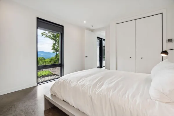 $3,400,000 | 811 Bear Creek Lane, Waterbury, VT 05676