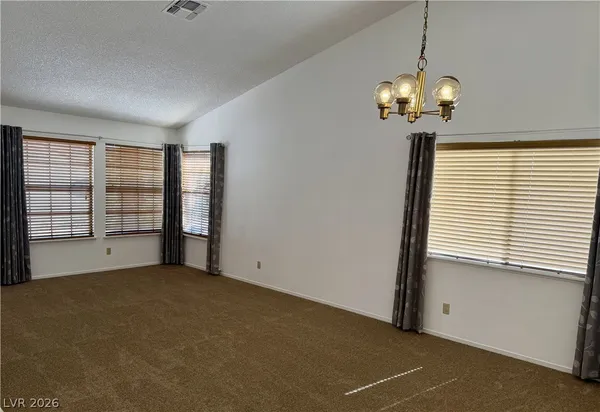 $2,100 | 1923 Magnolia Drive, Henderson, NV 89014