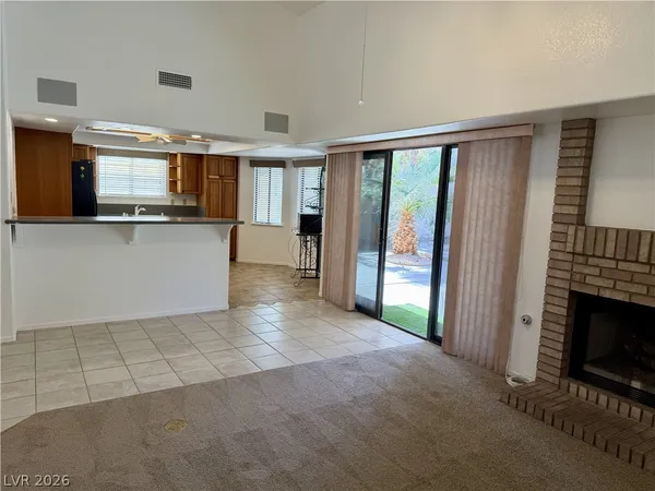 $2,100 | 1923 Magnolia Drive, Henderson, NV 89014