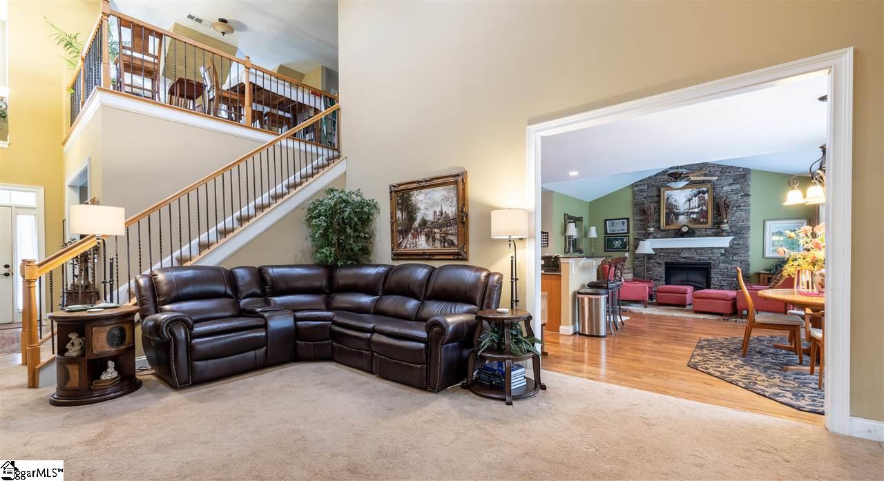 106 Waterloo Circle Greer, SC 29650 - Photo 8 of 35 Gallery Image 8
