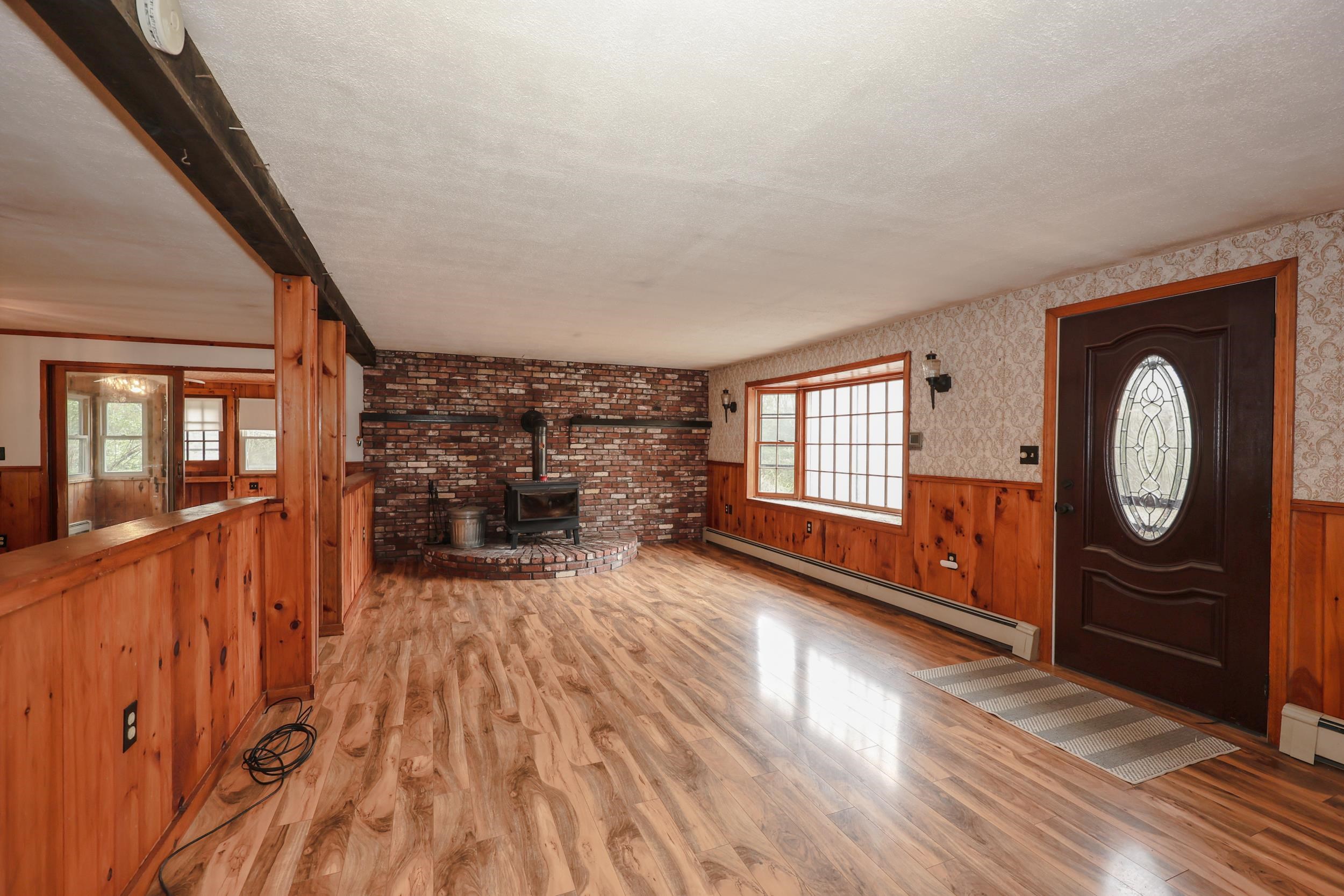 110 Everett Dam Road Dunbarton, NH 03046 - Photo 11 of 37 Gallery Image 11