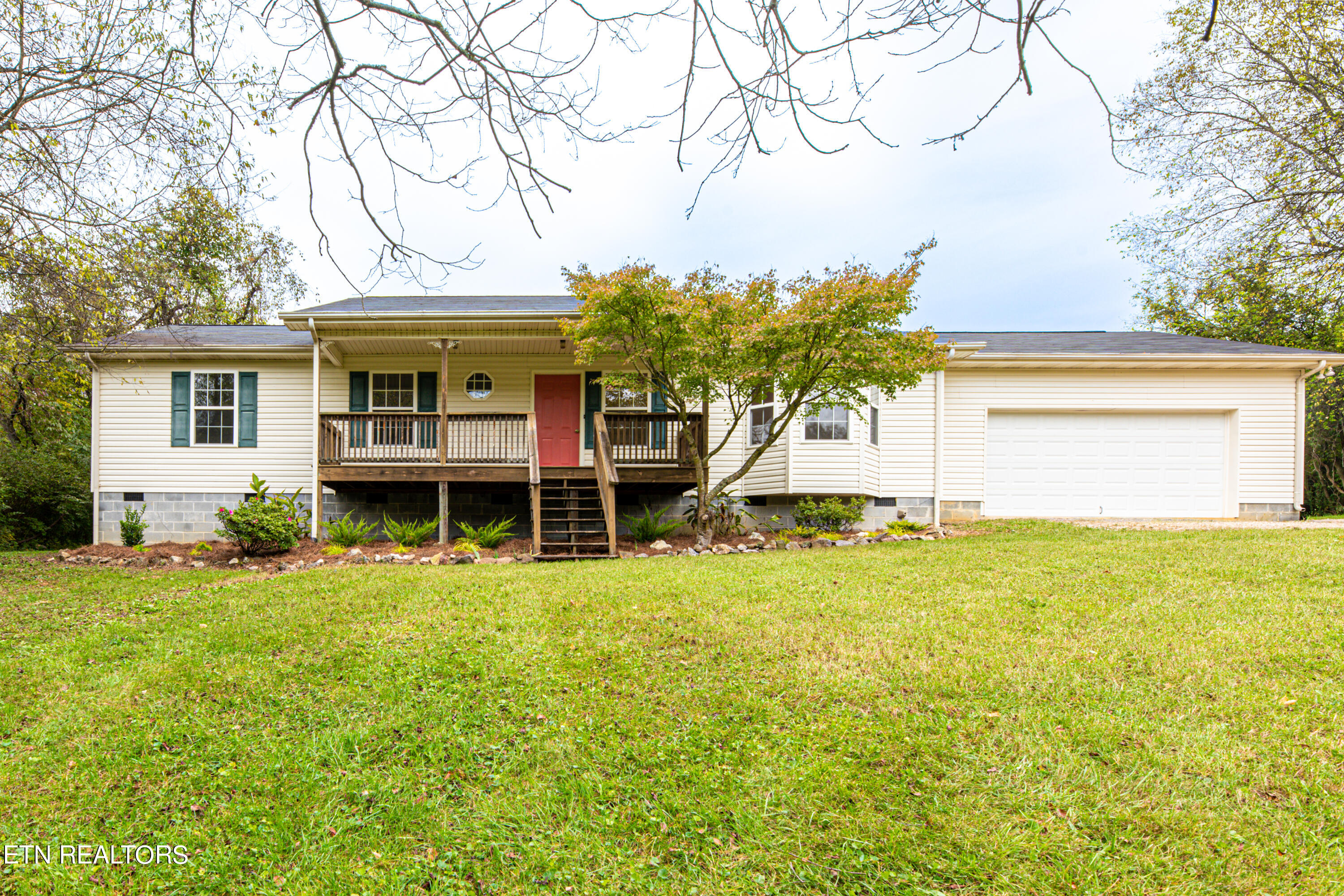 6633 Kern Road Knoxville, TN 37918 - Photo 1 of 31 6633 Kern Rd-1