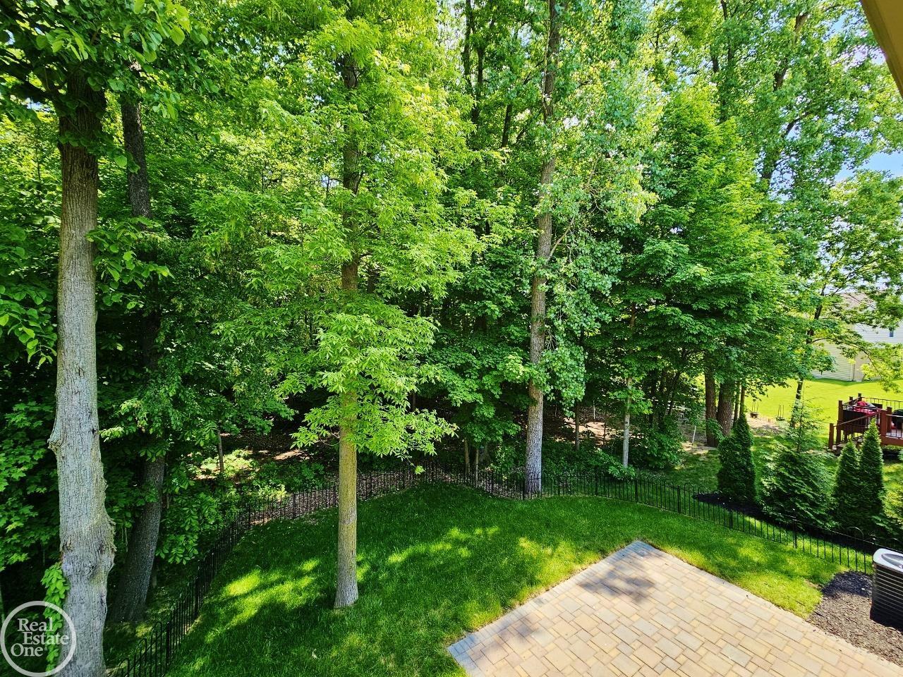 13401 Stamford Road Belleville, MI 48111 - Photo 43 of 44 50142666-d72470eb-123f-4d6b-a3d8-38affa3a7329.JPG