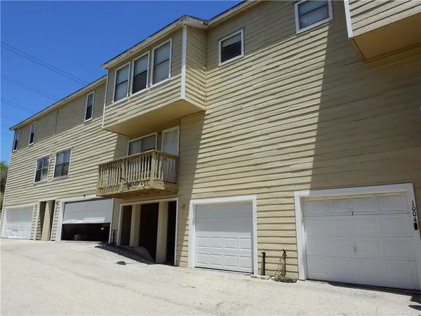 $98,999 | 4401 River Valley Drive, Unit 1003, Corpus Christi, TX 78410