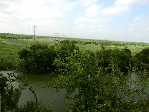 $98,900 | 4401 River Valley Drive, Unit 1003, Corpus Christi, TX 78410