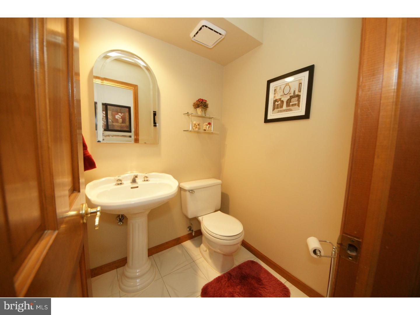 8 Buck Road Hamilton, NJ 08620 - Photo 13 of 24