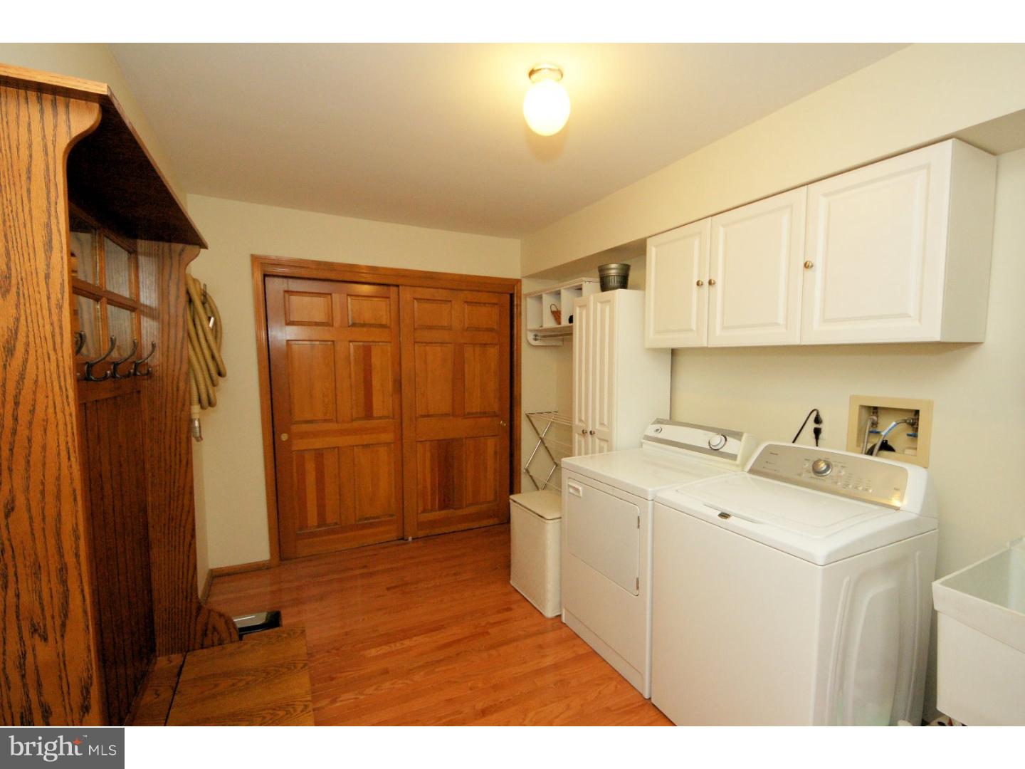 8 Buck Road Hamilton, NJ 08620 - Photo 14 of 24