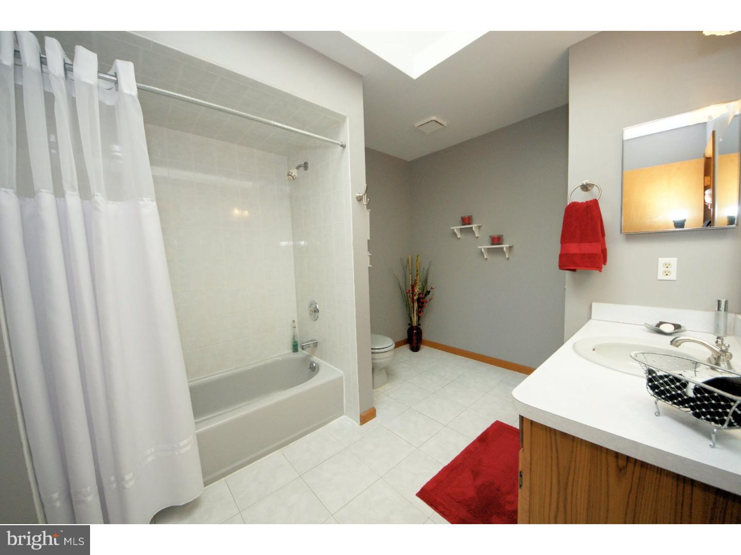 8 Buck Road Hamilton, NJ 08620 - Photo 17 of 24