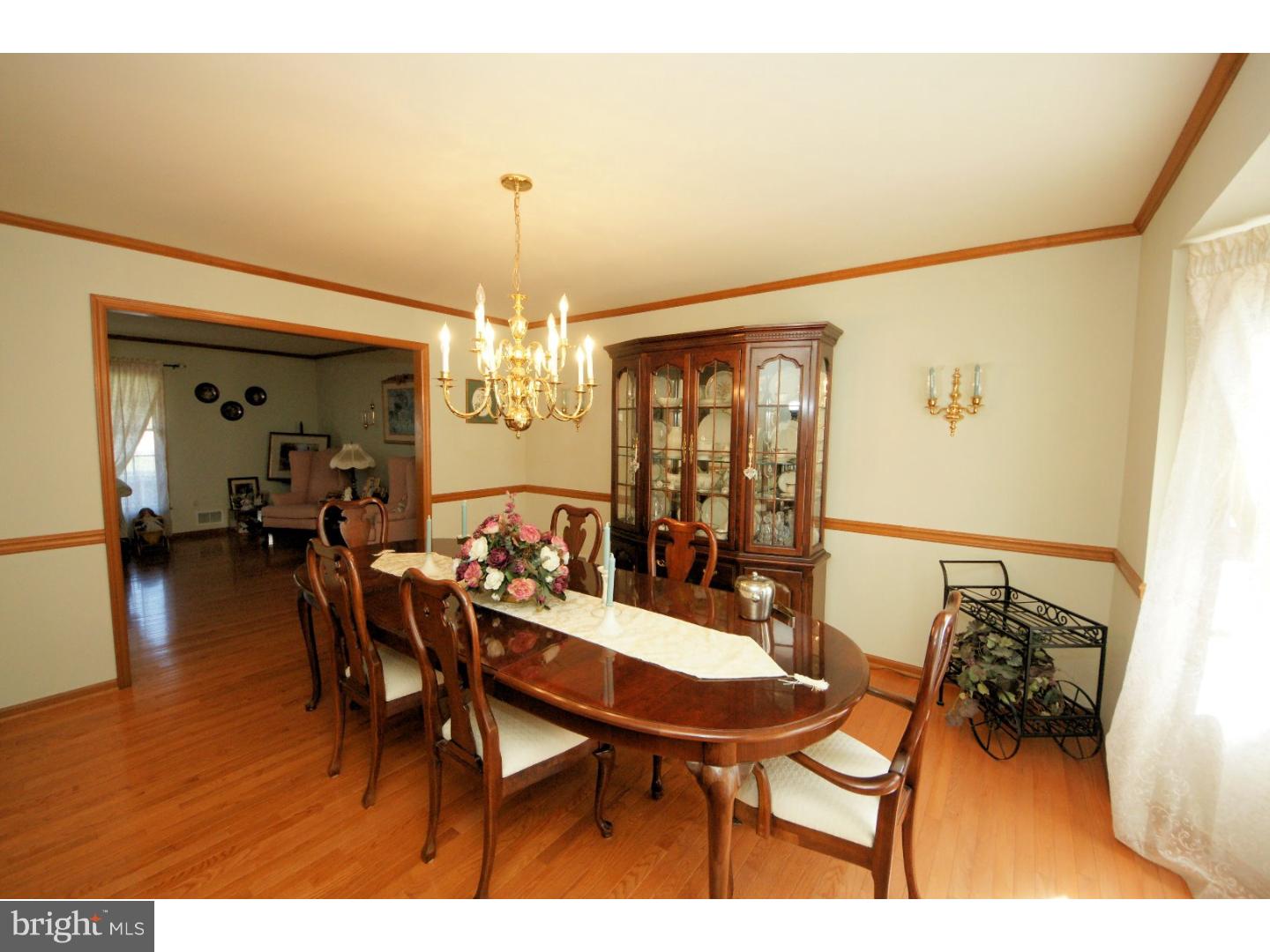 8 Buck Road Hamilton, NJ 08620 - Photo 6 of 24