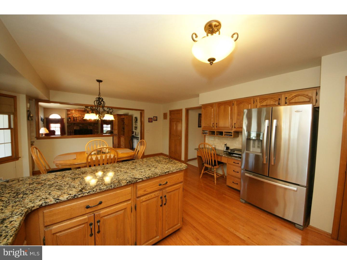 8 Buck Road Hamilton, NJ 08620 - Photo 9 of 24