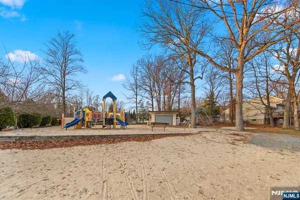 $524,900 | 48 Algonquin Avenue, Rockaway, NJ 07866