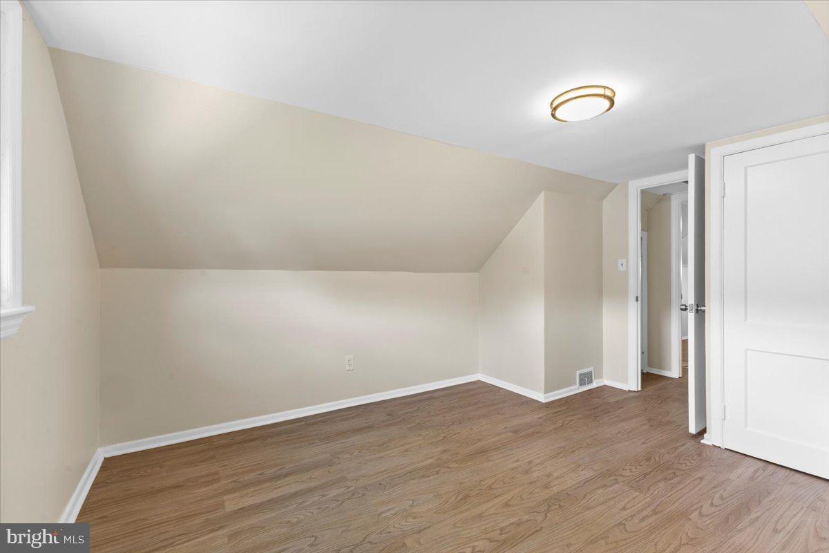 126 Rutledge Avenue Trenton, NJ 08618 - Photo 12 of 15 Gallery Image 12