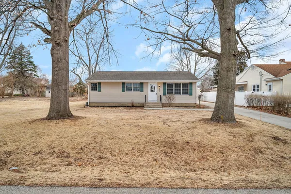 $235,000 | 917 Parks Lane, Ottawa, IL 61350