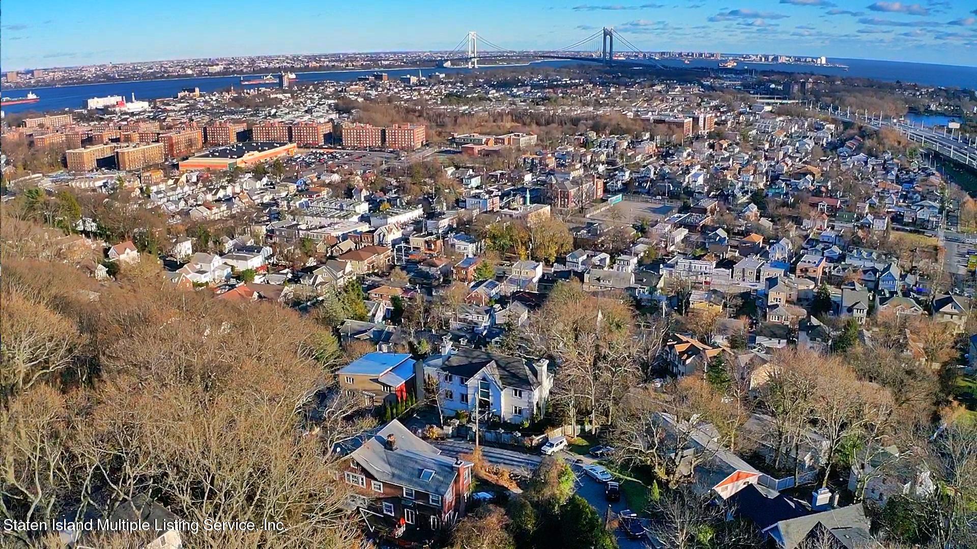 27 Wetmore Road Staten Island, NY 10301 - Photo 6 of 50 Photo Dec 06, 2 46 51 PM (1)