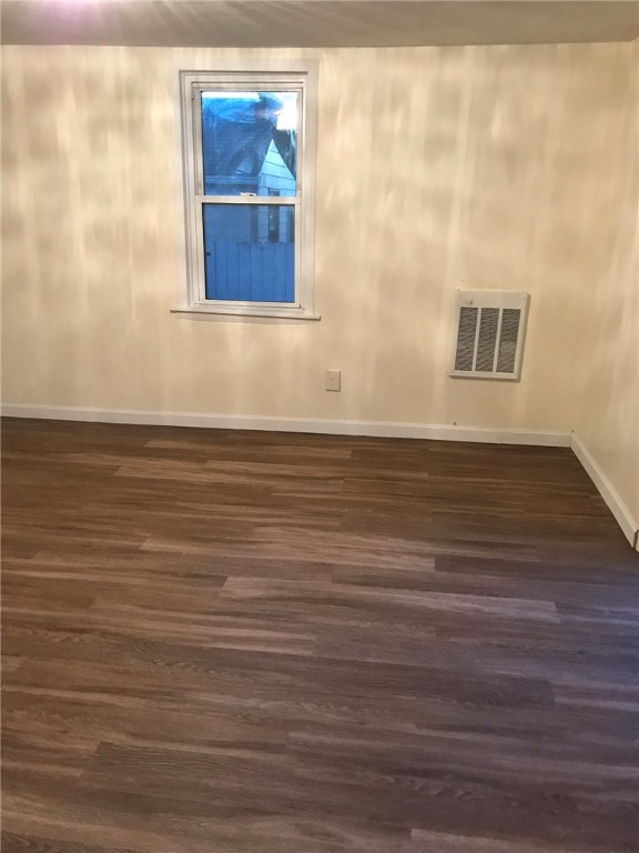 2 Roland Court Cranston, RI 02920 - Photo 9 of 14 Gallery Image 9