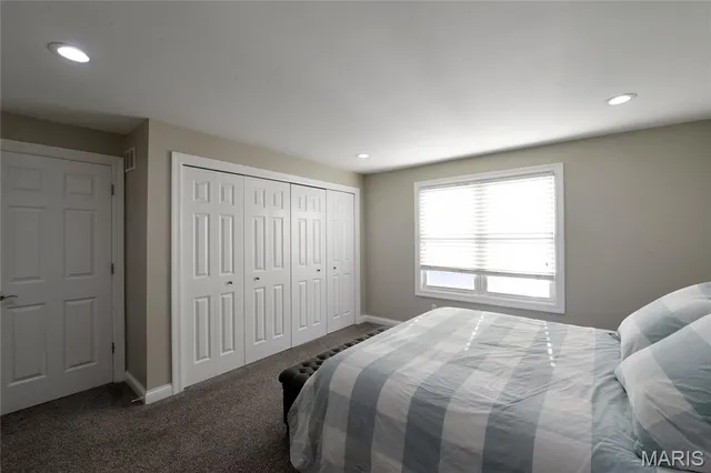 $2,600 | 404 South Hanley Road, Unit 2S, Clayton, MO 63105