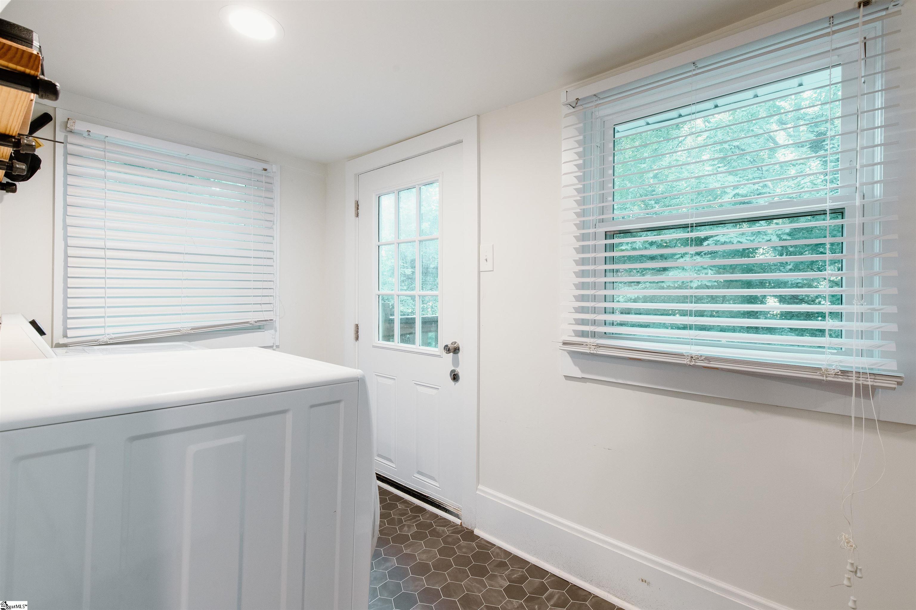 170 Blue Ridge Street Inman, SC 29349 - Photo 13 of 27