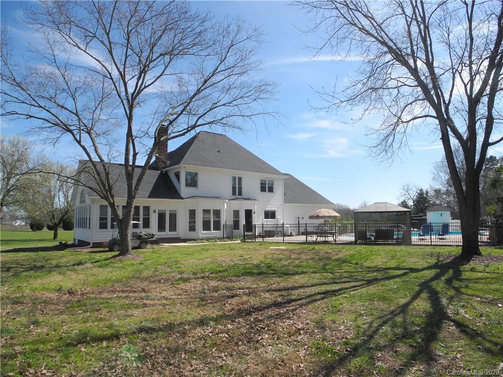7605 Carriker Williams Road Monroe, NC 28110 - Photo 4 of 40