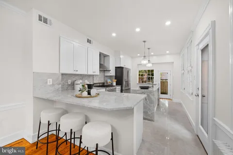 $1,495,000 | 116 South Pitt Street, Alexandria, VA 22314