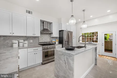 $1,495,000 | 116 South Pitt Street, Alexandria, VA 22314