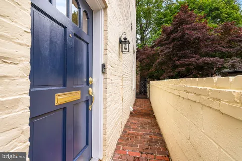$1,495,000 | 116 South Pitt Street, Alexandria, VA 22314