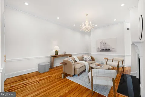 $1,495,000 | 116 South Pitt Street, Alexandria, VA 22314
