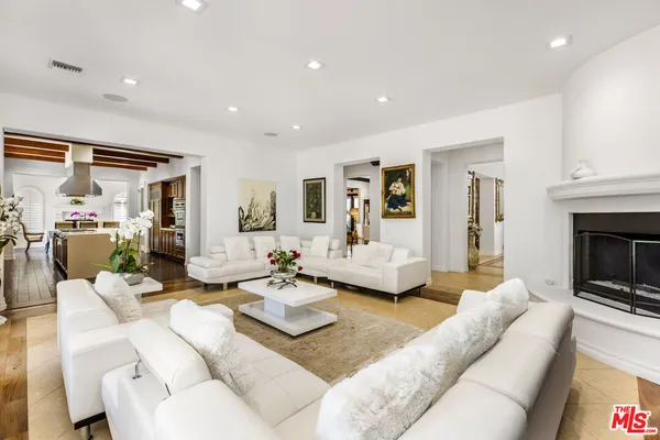 $5,999,999 | 4030 Prado De La Mariposa, Calabasas, CA 91302