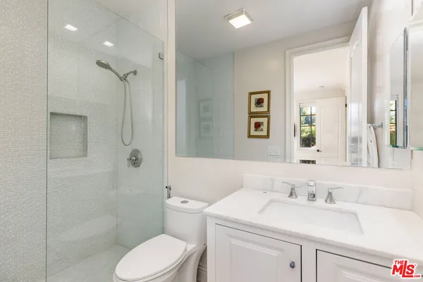 $5,999,999 | 4030 Prado De La Mariposa, Calabasas, CA 91302