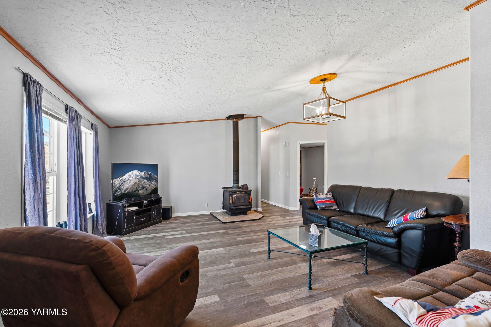 14190 North Wenas Road Selah, WA 98942 - Photo 5 of 35 20_14190 N Wenas Rd-8 copy