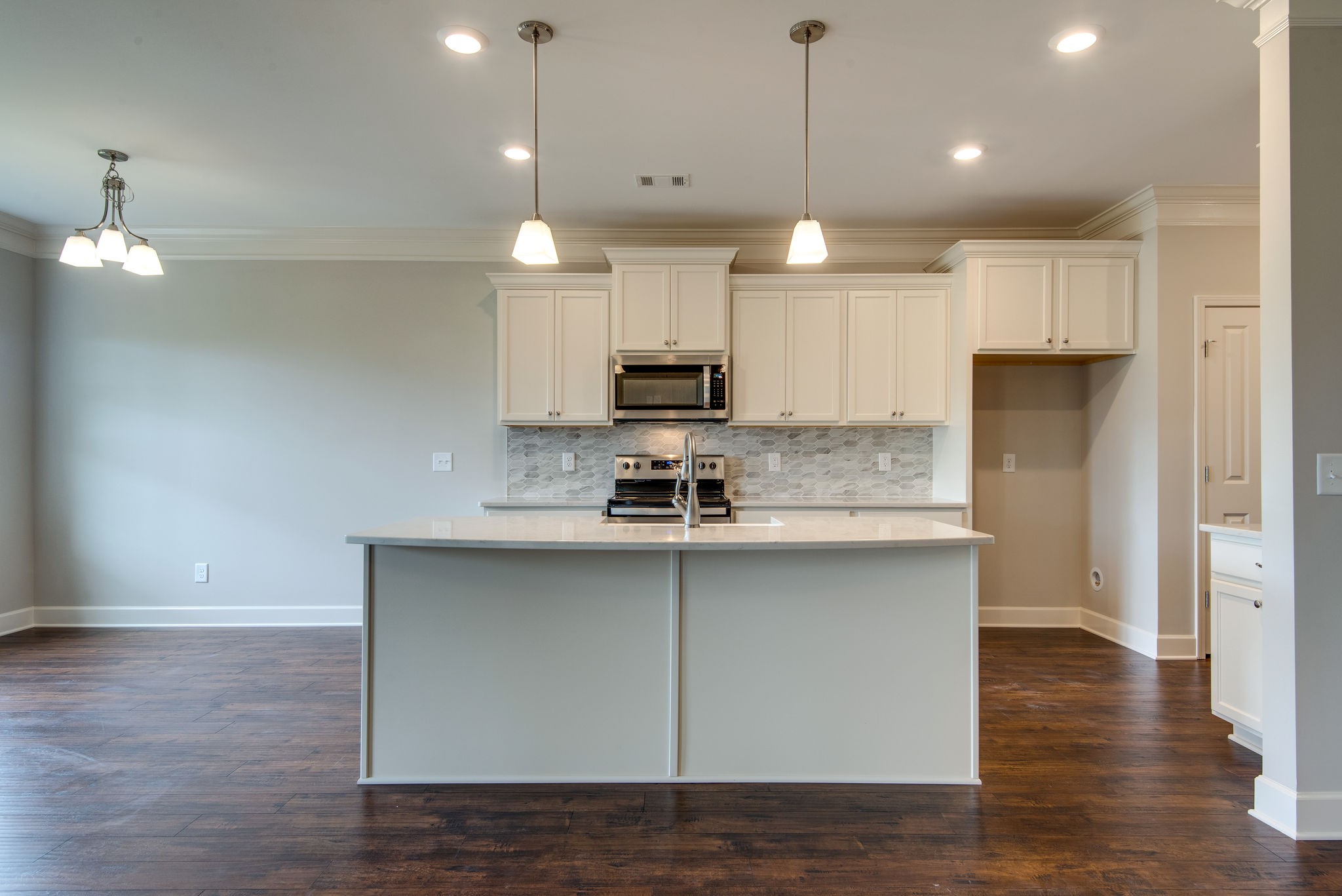 634 Castle Road Mount Juliet, TN 37122 - Photo 11 of 20 Gallery Image 11