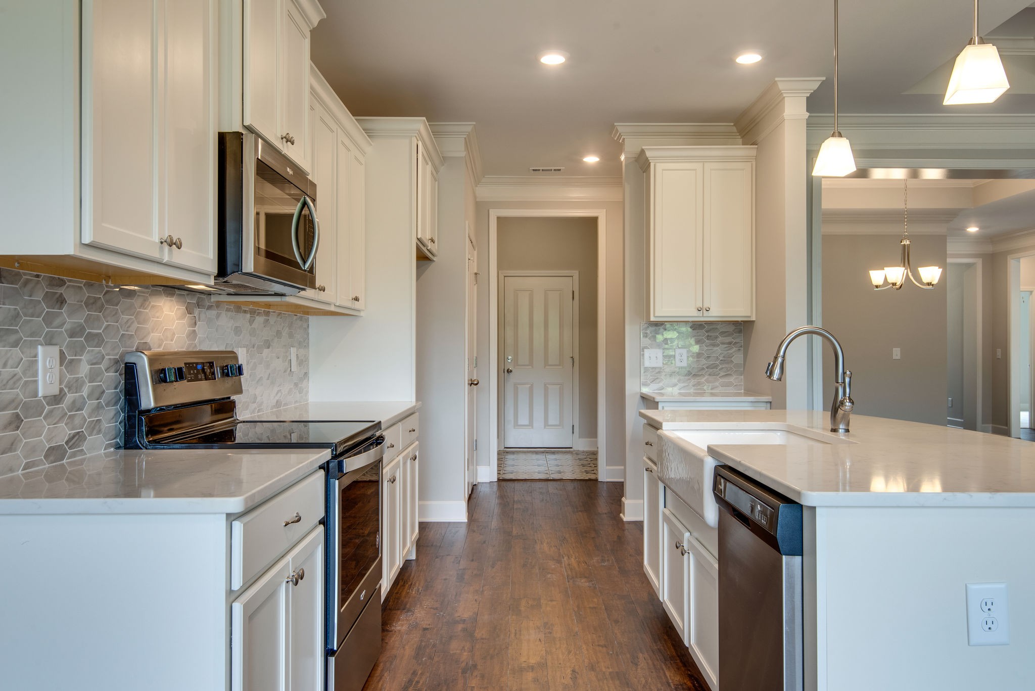 634 Castle Road Mount Juliet, TN 37122 - Photo 4 of 20 Gallery Image 4