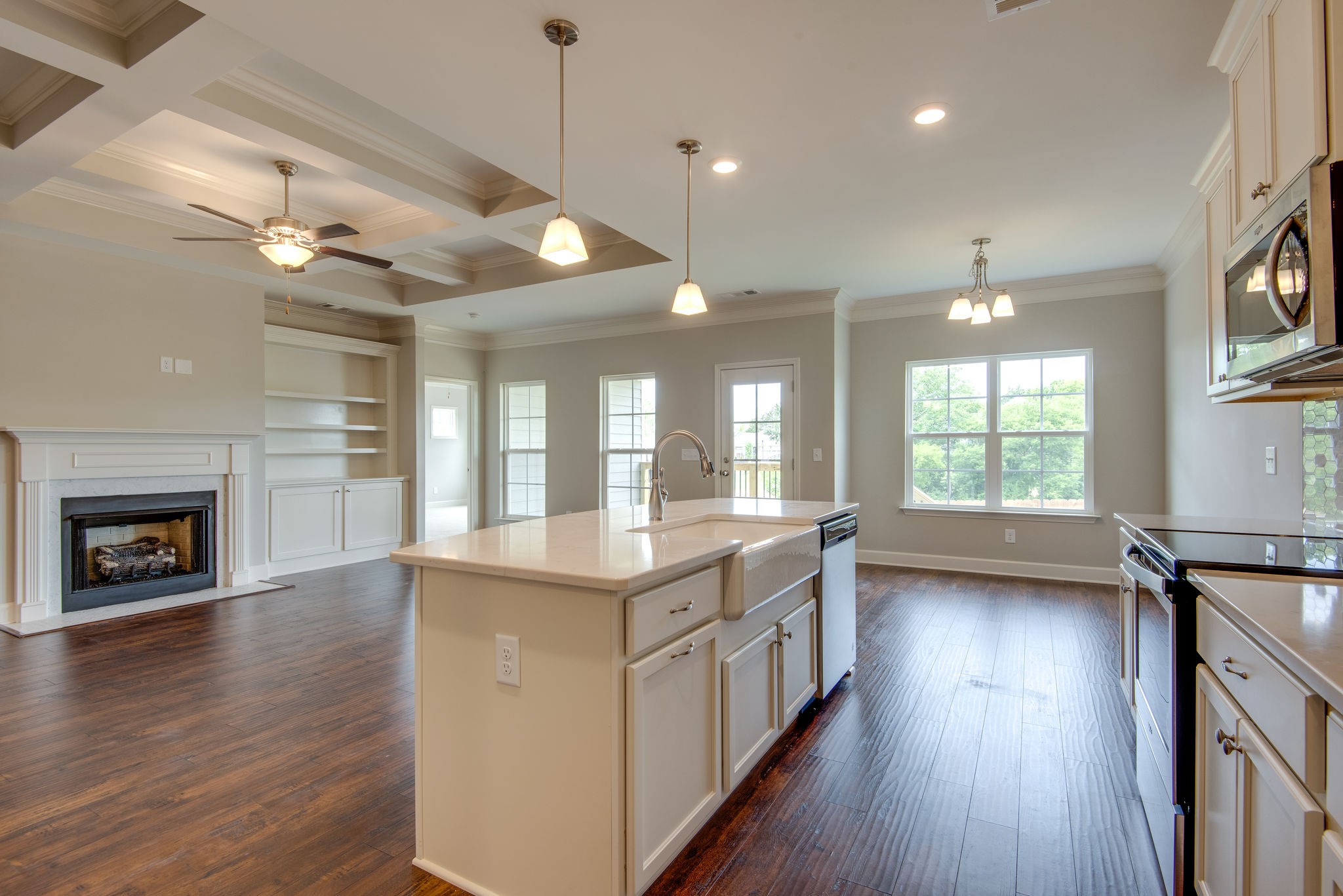 634 Castle Road Mount Juliet, TN 37122 - Photo 6 of 20 Gallery Image 6