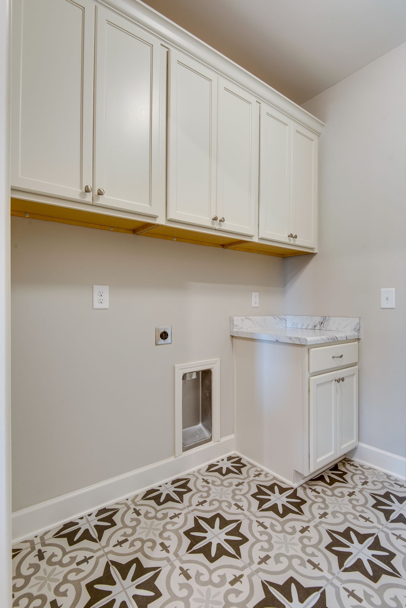 634 Castle Road Mount Juliet, TN 37122 - Photo 10 of 20 Gallery Image 10